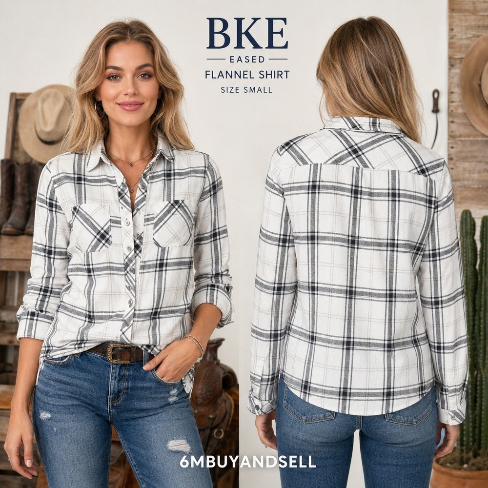 BKE Eased Womens Small White Black Plaid Flannel Button Down Shirt BK00261
